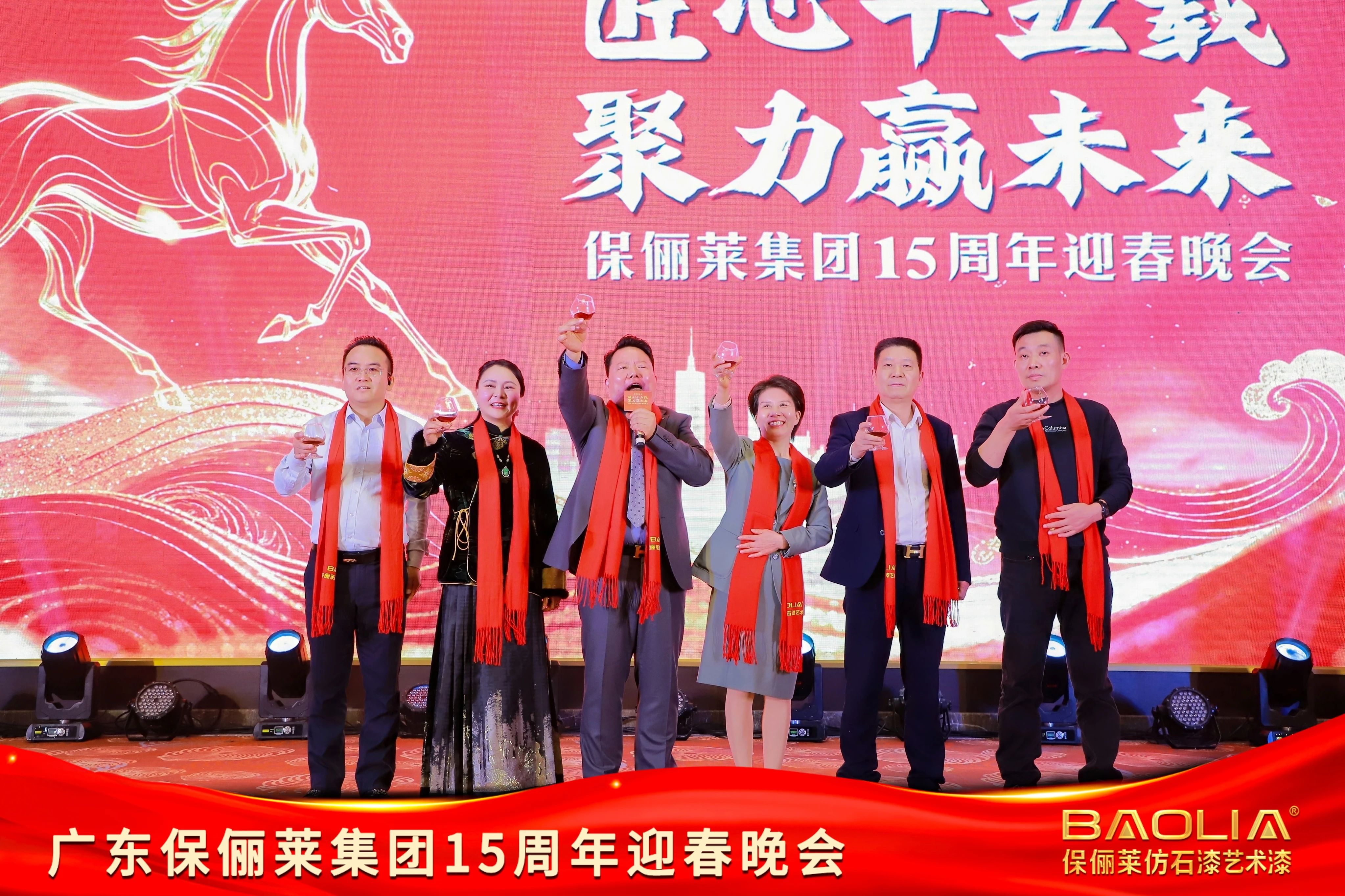 ʮ���������ʯͿ�� ��ٳ���Խ�������������չ�³�