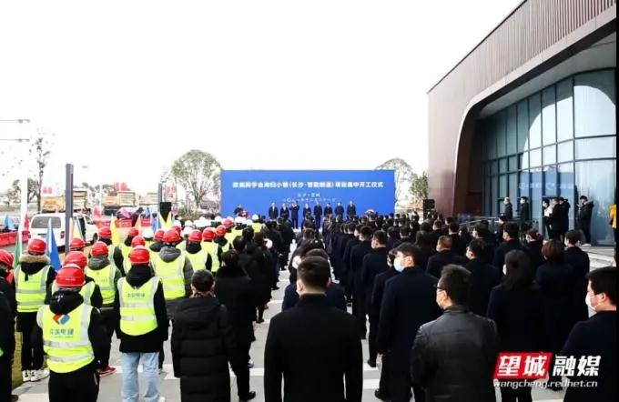 ȫ׸СĿǿ潭Ϳϵҵ̲פ