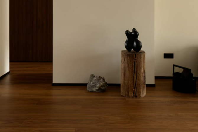 ��֮������֮����������ά˹����װ�εĽ����봴��